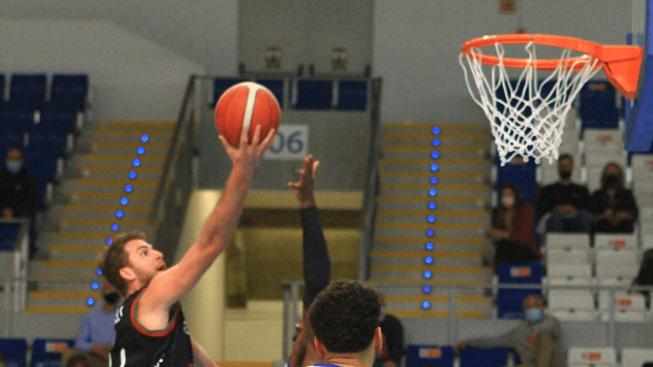 Palmer Alma Mediterrànea Palma derrota brillantemente a Clínica Sur-Aspasia Valladolid (98-81)