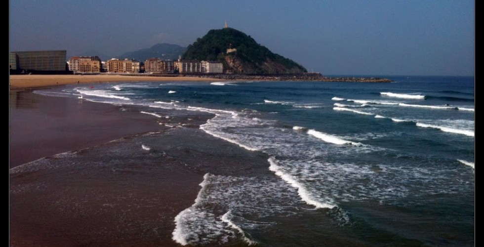 Surfin’ beach